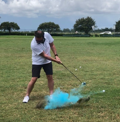Gender Reveal Golf Balls - 4 balls - 2 pink & 2 blue