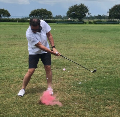 Gender Reveal Golf Balls - 4 balls - 2 pink & 2 blue